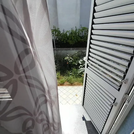 Lea Apartment Rovinj Exterior photo