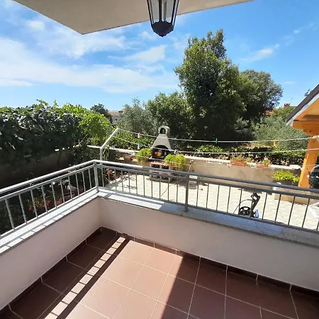 Lea Apartment Rovinj Exterior photo