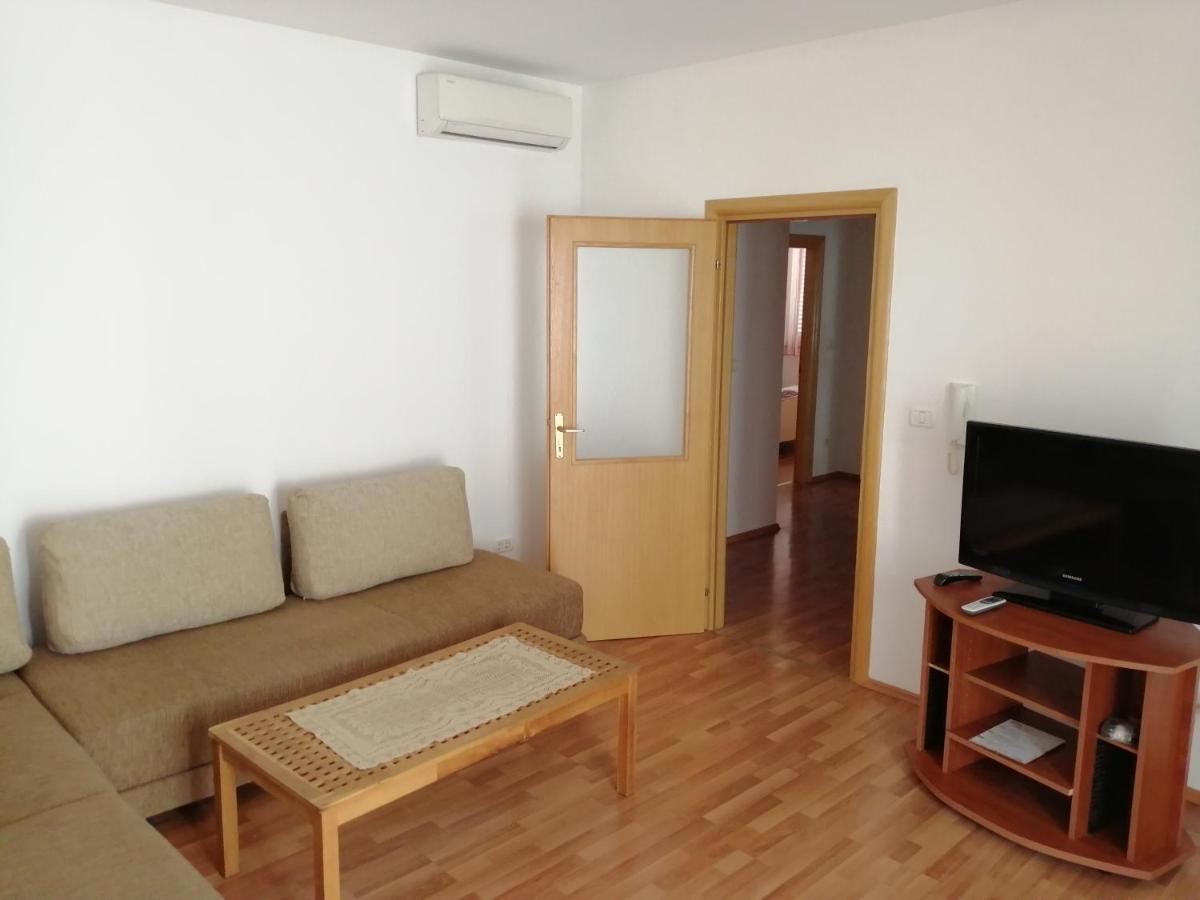 Apartma Lea