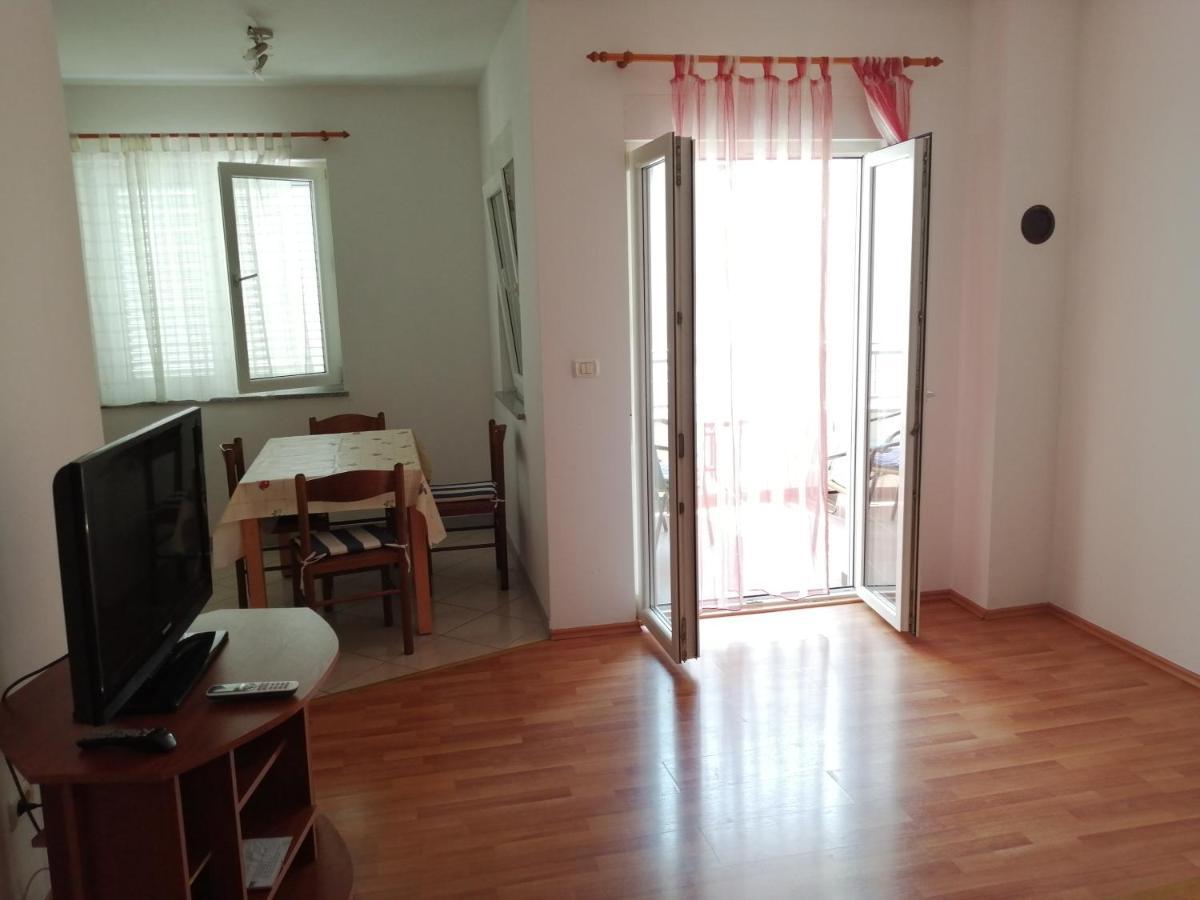 Lea Apartma *